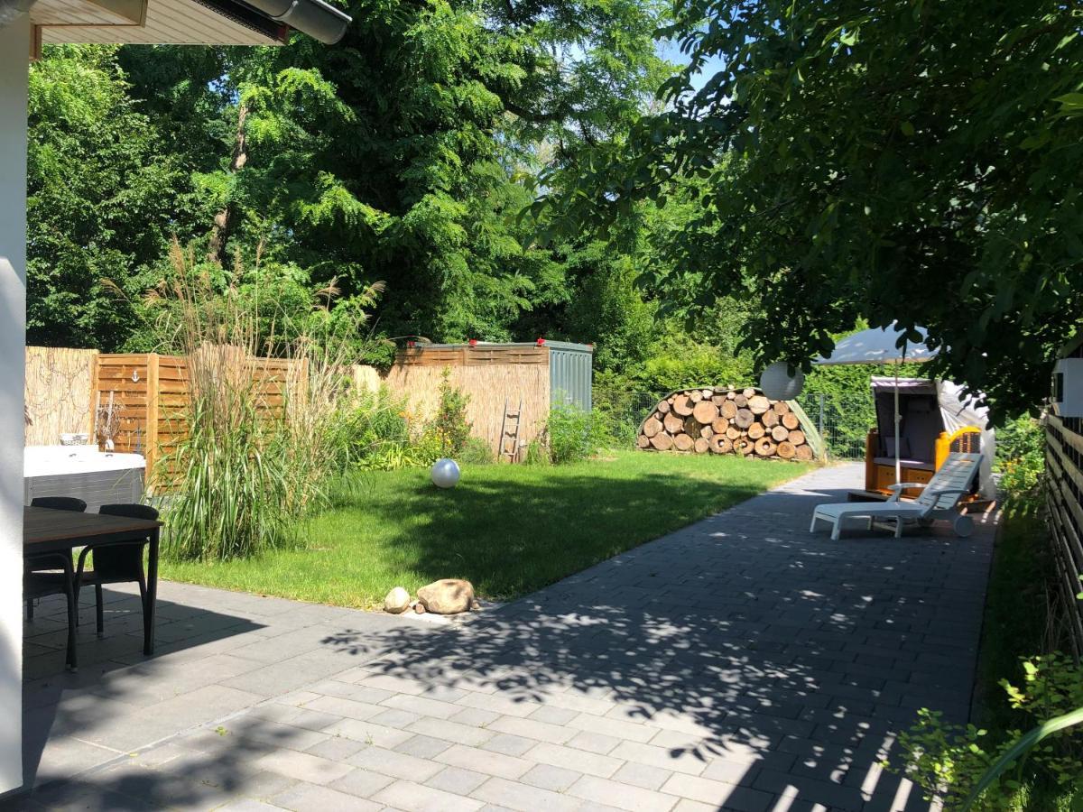 Gartenloft Mit Outdoor Whirlpool Und Garten Petershagen-Eggersdorf Exterior foto